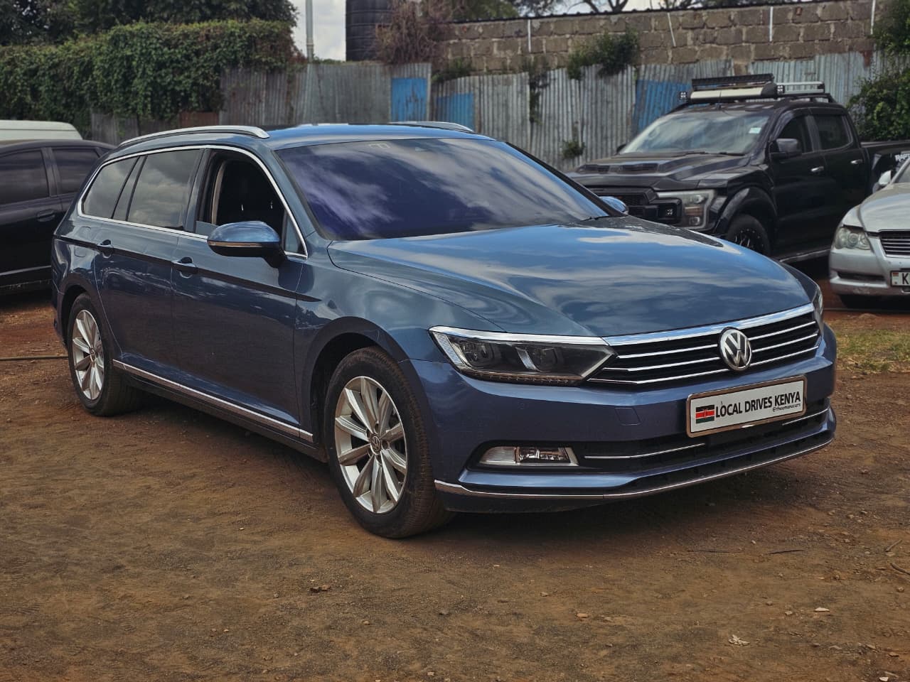 2017 VOLKSWAGEN PASSAT